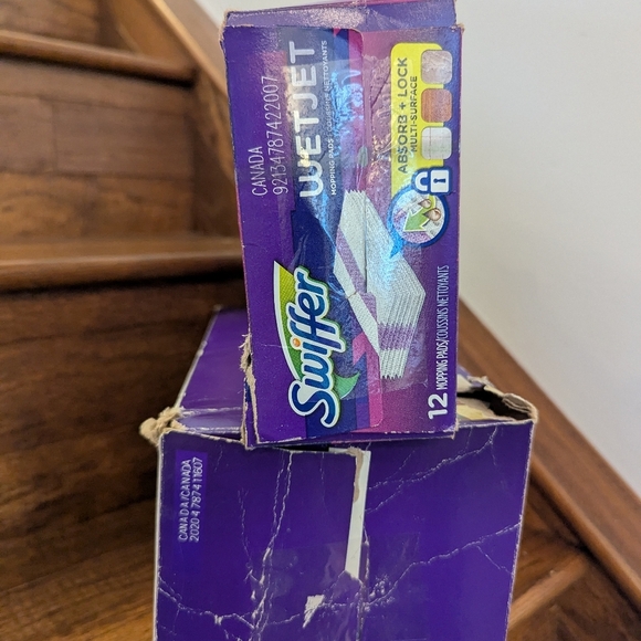 Swiffer WetJet Pad Refills Assorted 28 - Picture 3 of 7